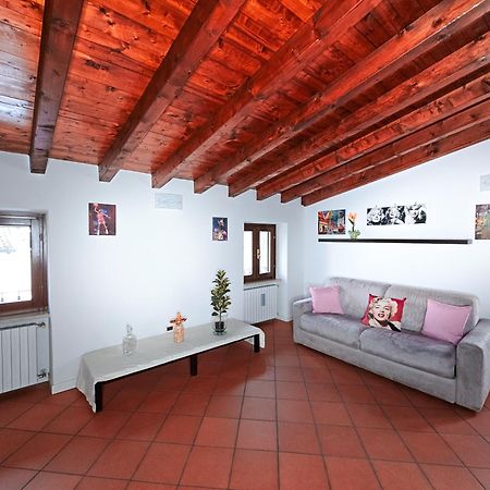 Casa Marilyn Apartamento Desenzano del Garda Exterior foto